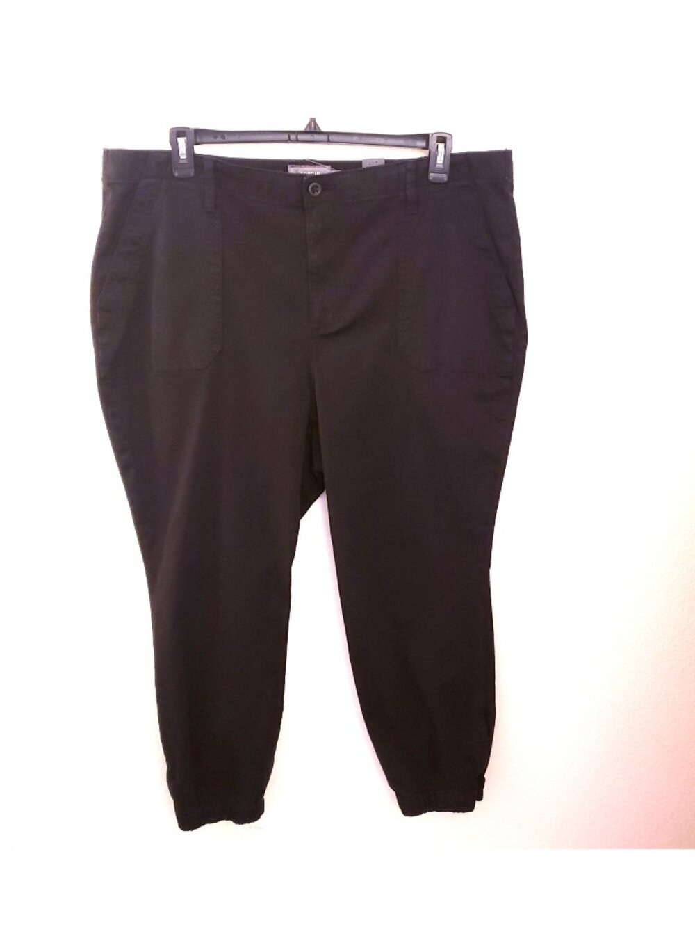 Torrid Jogger Hem Cotton Blend Pull On Black Pants w/Pockets Sz 24 NWT
